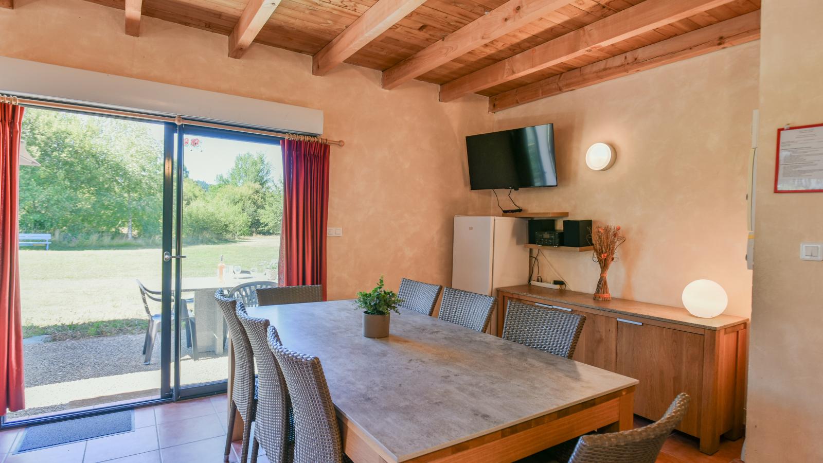 Lac Bleu Nr 38-Eetkamer