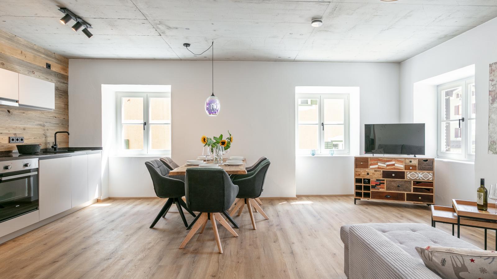Hopfgarten Alpin Living Top 1-Eetkamer