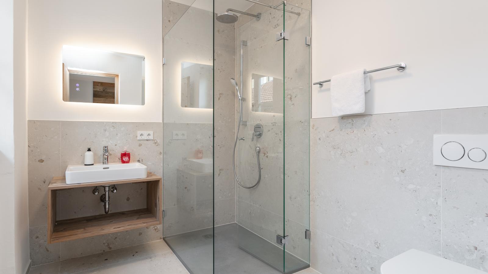 Hopfgarten Alpin Living Top 3-Badkamer