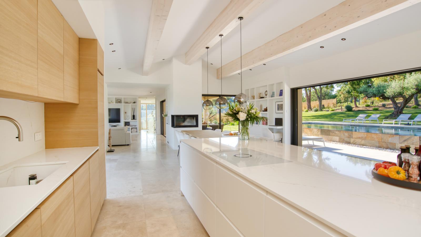 Vue Saint Tropez-Keuken