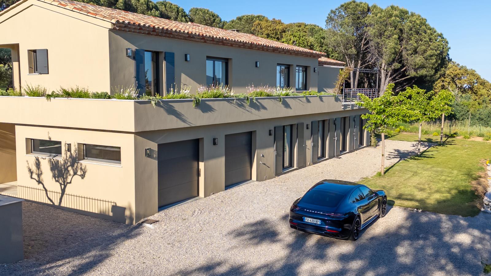 Vue Saint Tropez-Buitenkant zomer