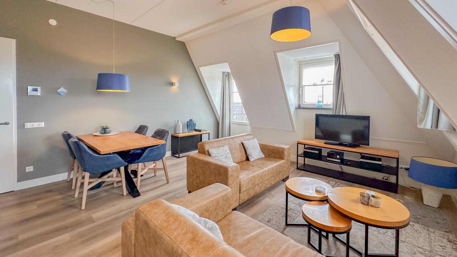Top luxe 27G-Living room