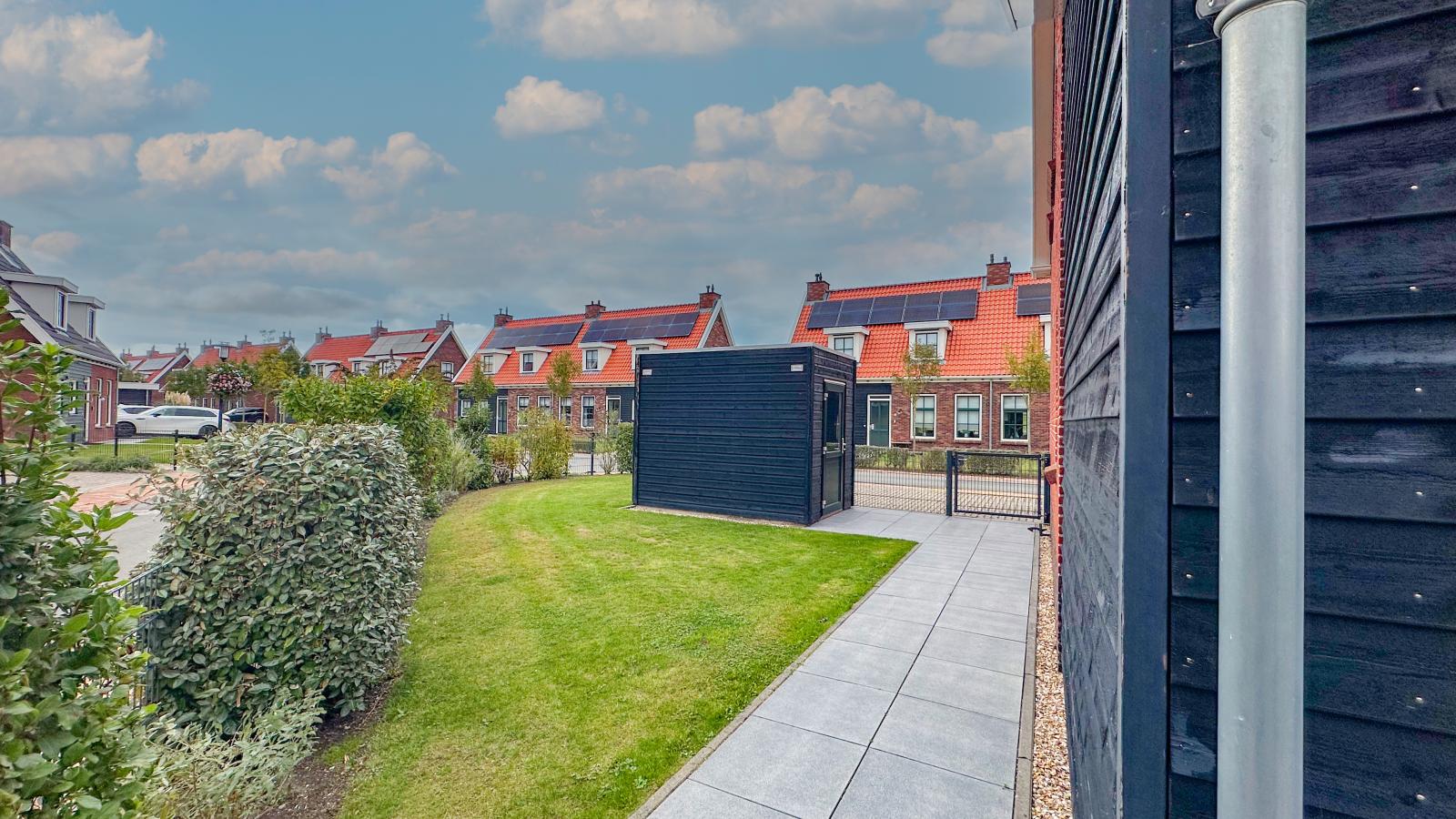 Dune Design 38-Garten Sommer