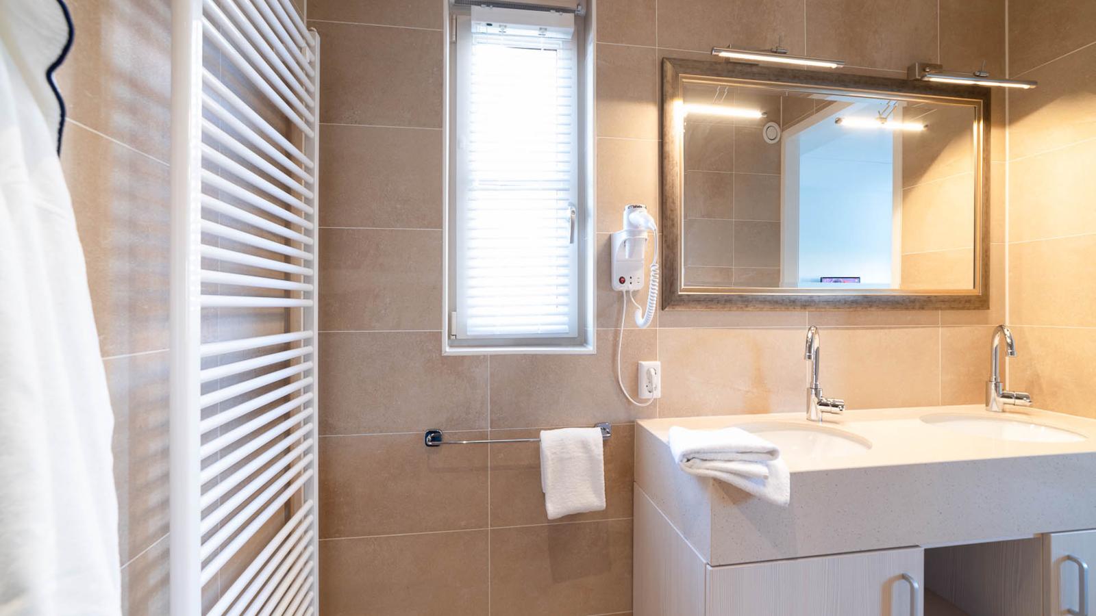 Dune Design-Bathroom
