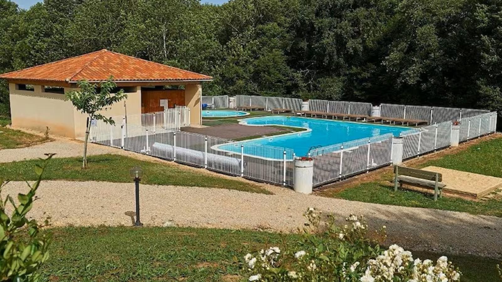 poolofhouse