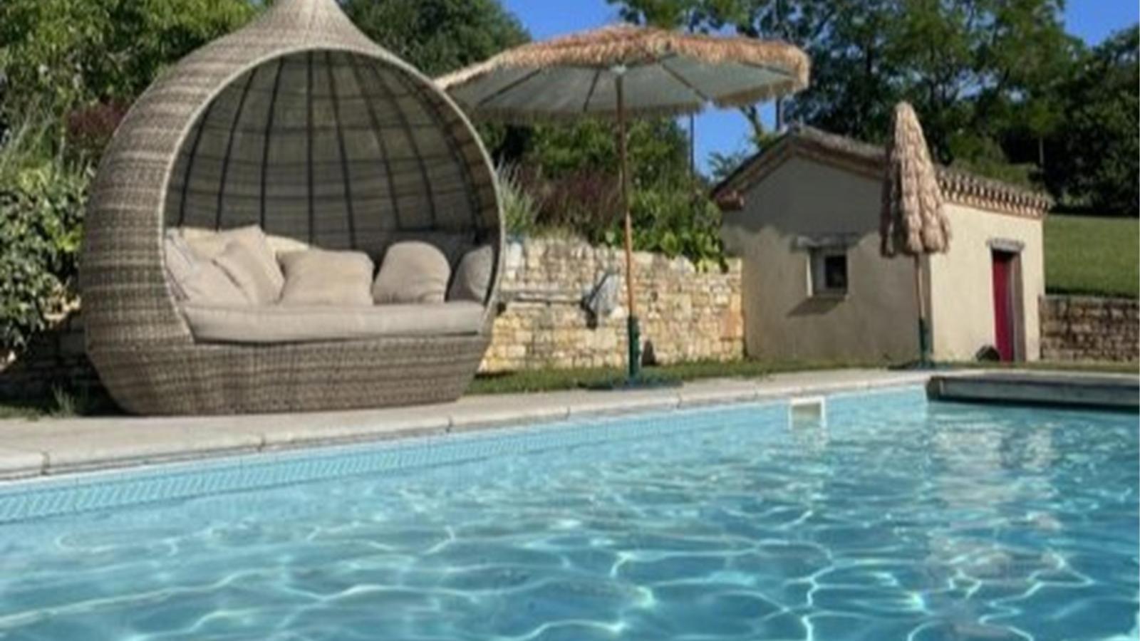poolofhouse