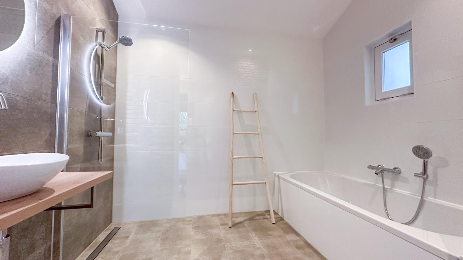 De Stal-Badkamer