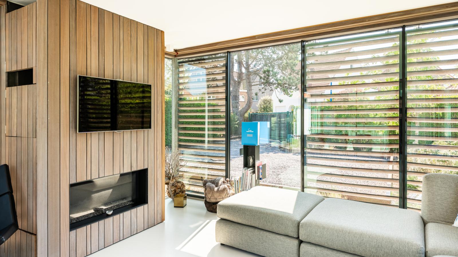 Rue de labbaye-Living room