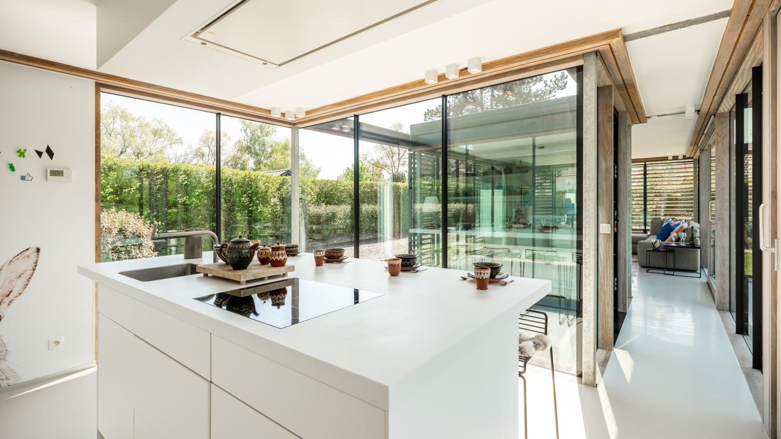 Rue de labbaye-Kitchen