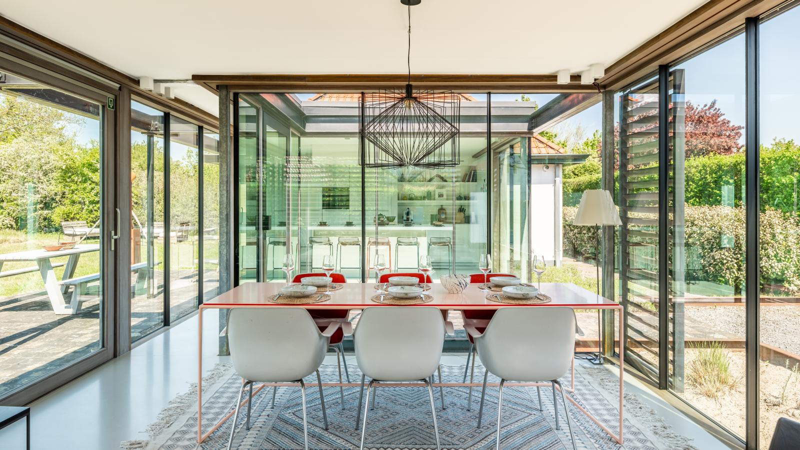 Rue de labbaye-Dining room