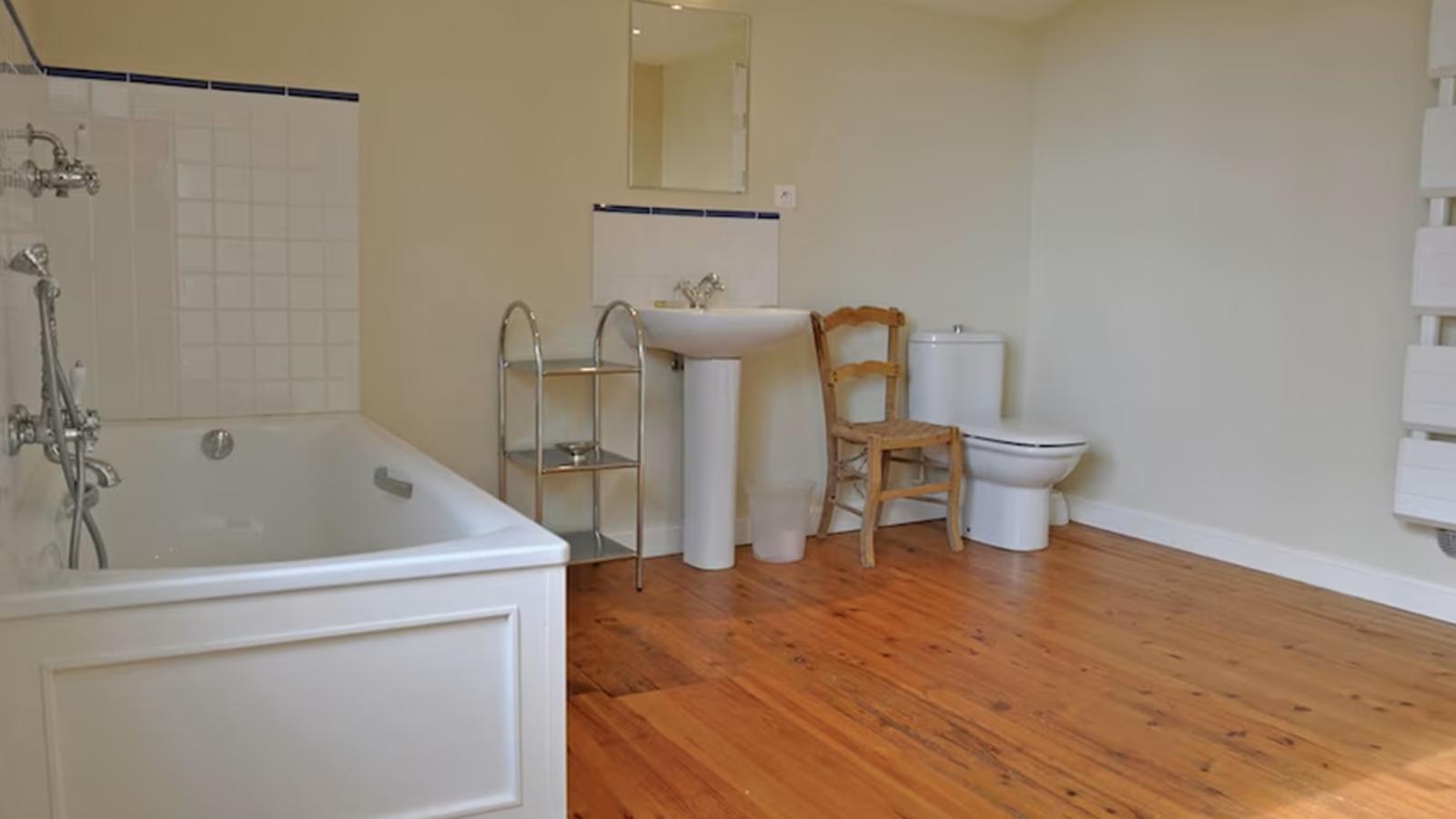 Gite Perchede Nogaro-Salle de bain