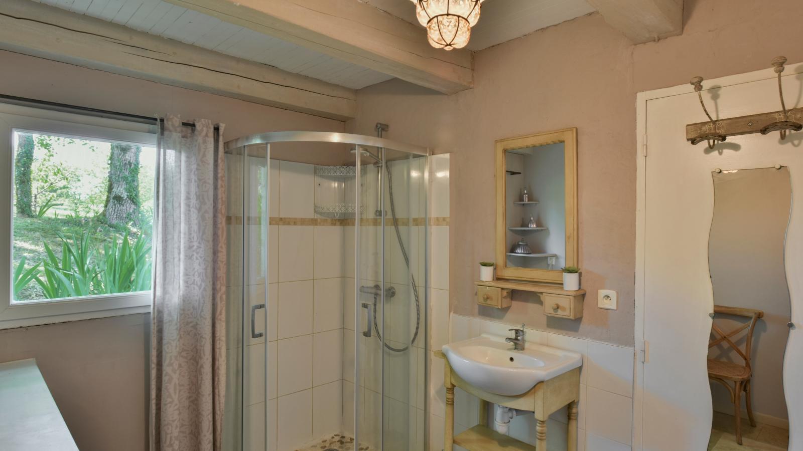 La Canelle - Badkamer