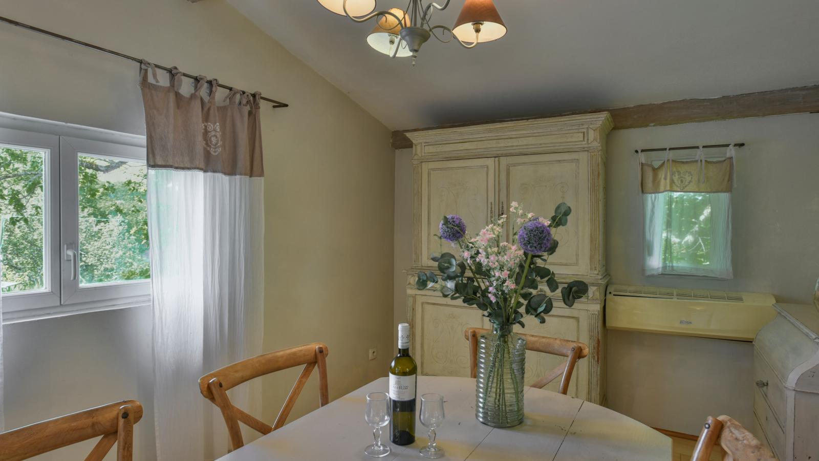 La Canelle - Eetkamer