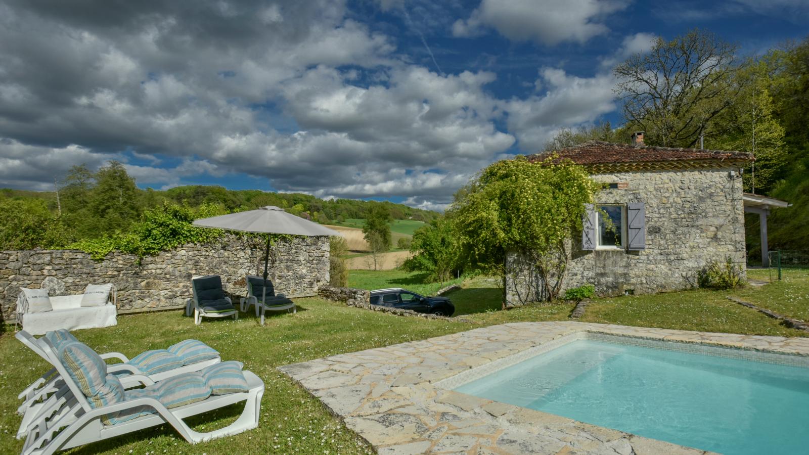 Gite Camineles - Zwembad