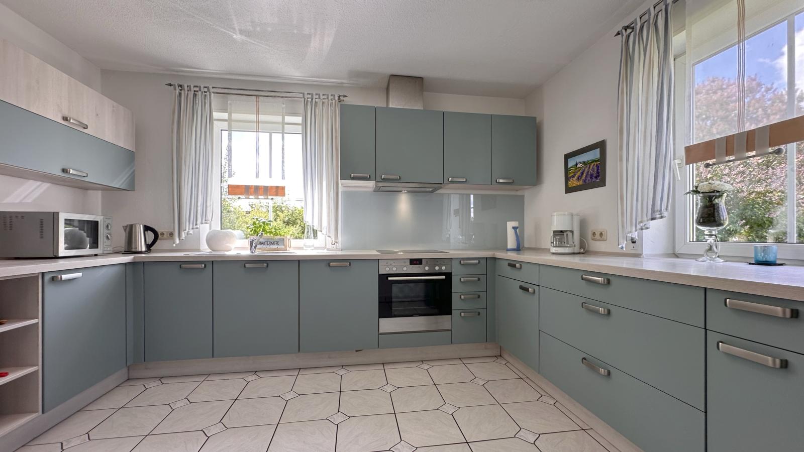 Zur Gradlhöhe-Kitchen