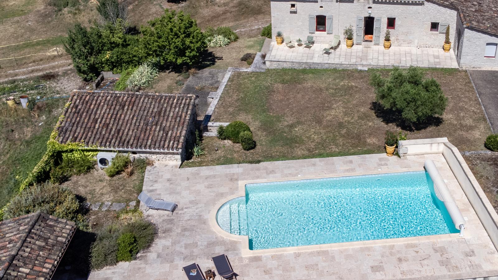 Les Artals-Outdoor