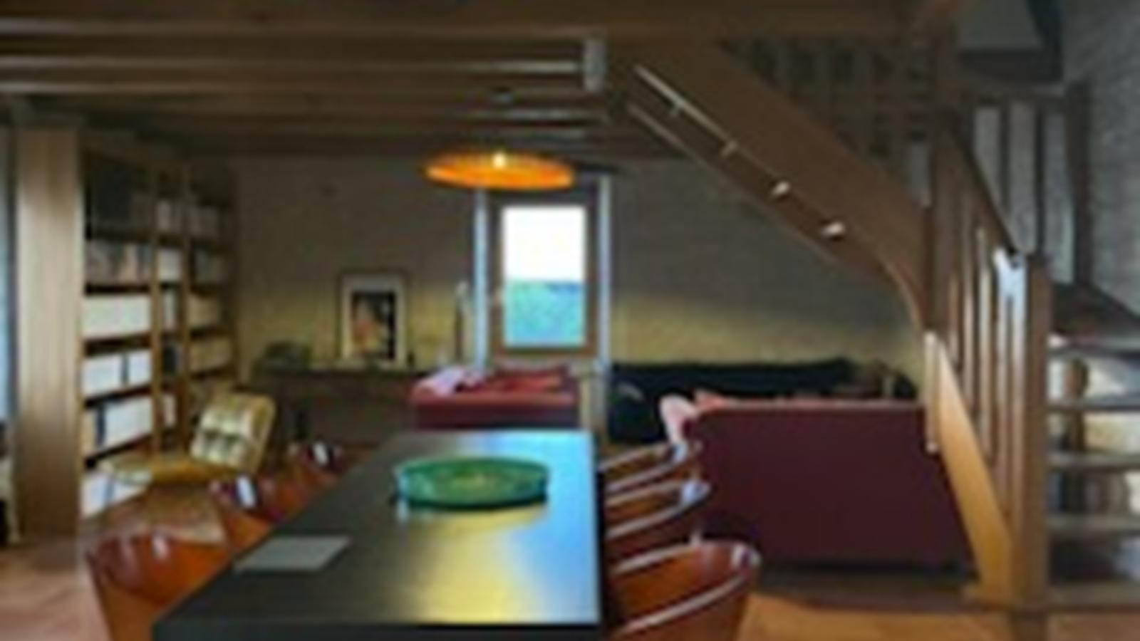 Les Artals-Dining room