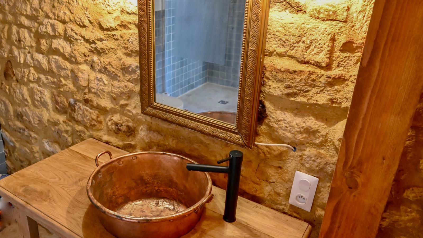 Maison du Mas dAmour-Badkamer