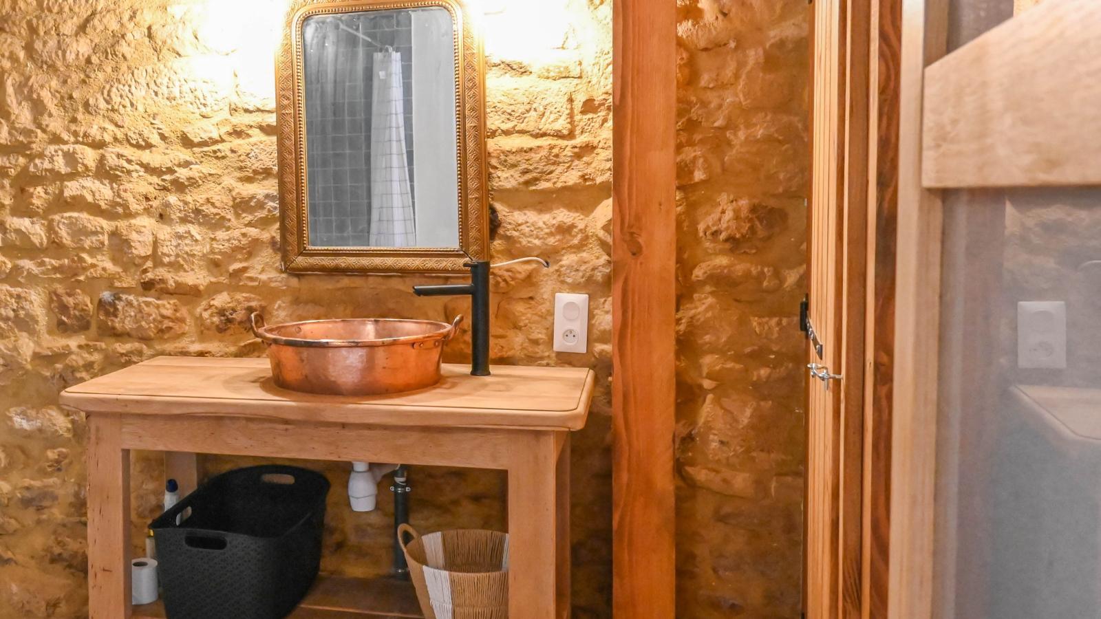 Maison du Mas dAmour-Badkamer