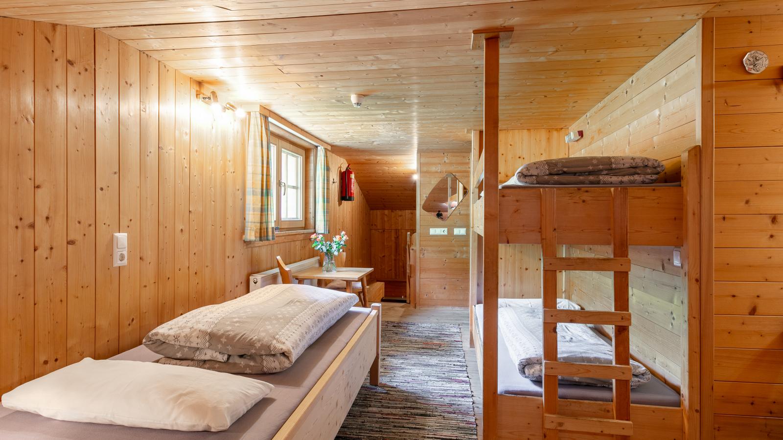 Zaustoi Altes Haus-Bedroom