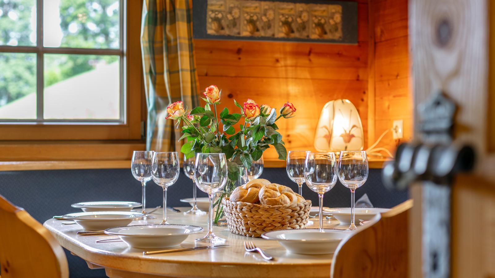 Zaustoi Altes Haus-Dining room