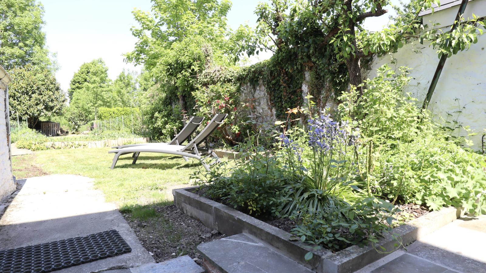 Piervenne-Gardens summer