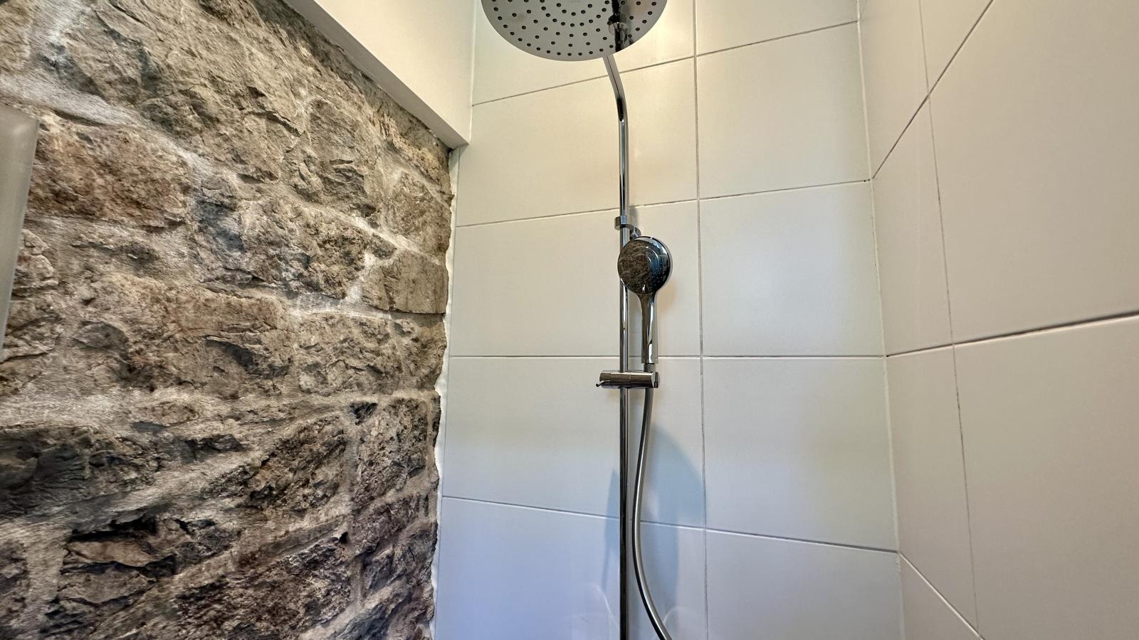 Piervenne-Bathroom