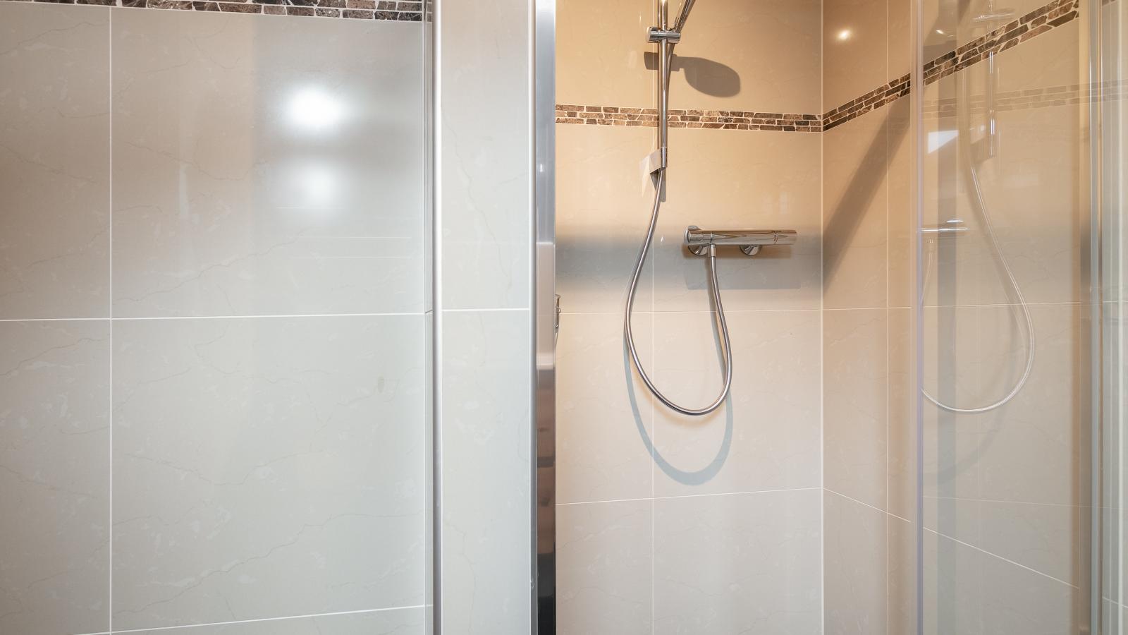 Appartement Dörler-Bathroom