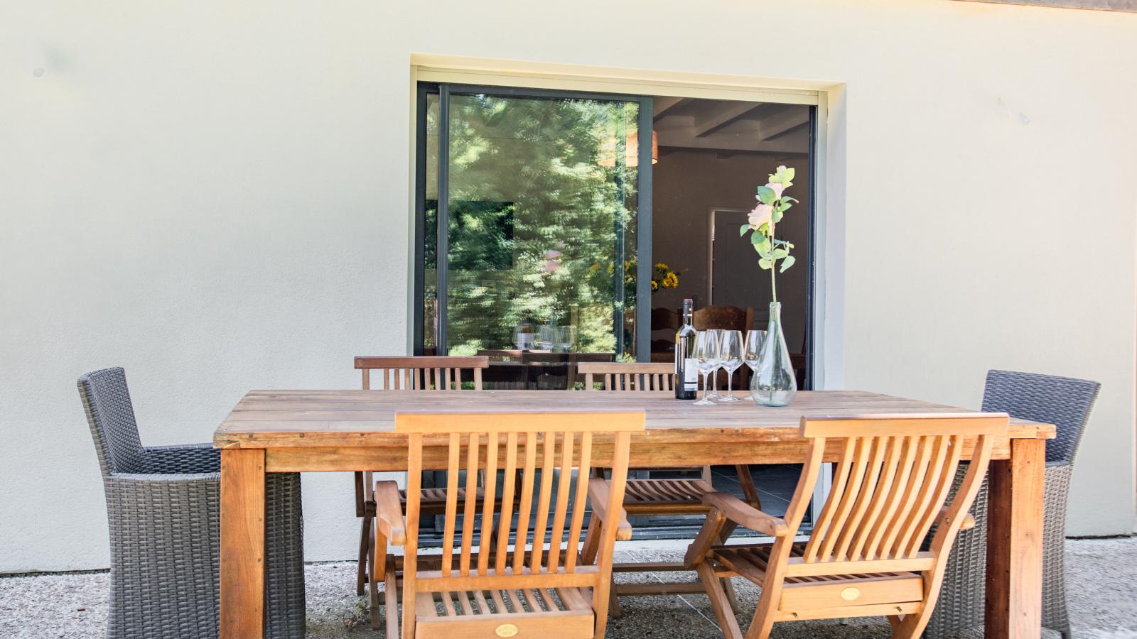 Lac Bleu nr 11 bij zwembad-Terrace balcony