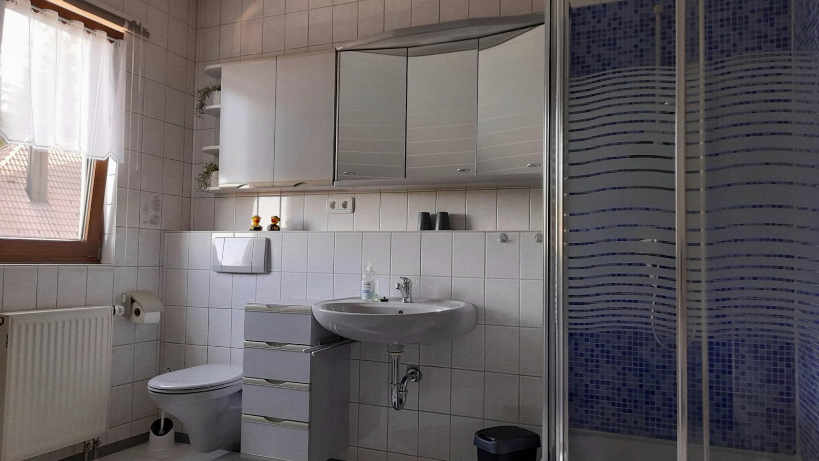 Schwarzwaldstübchen-Badkamer