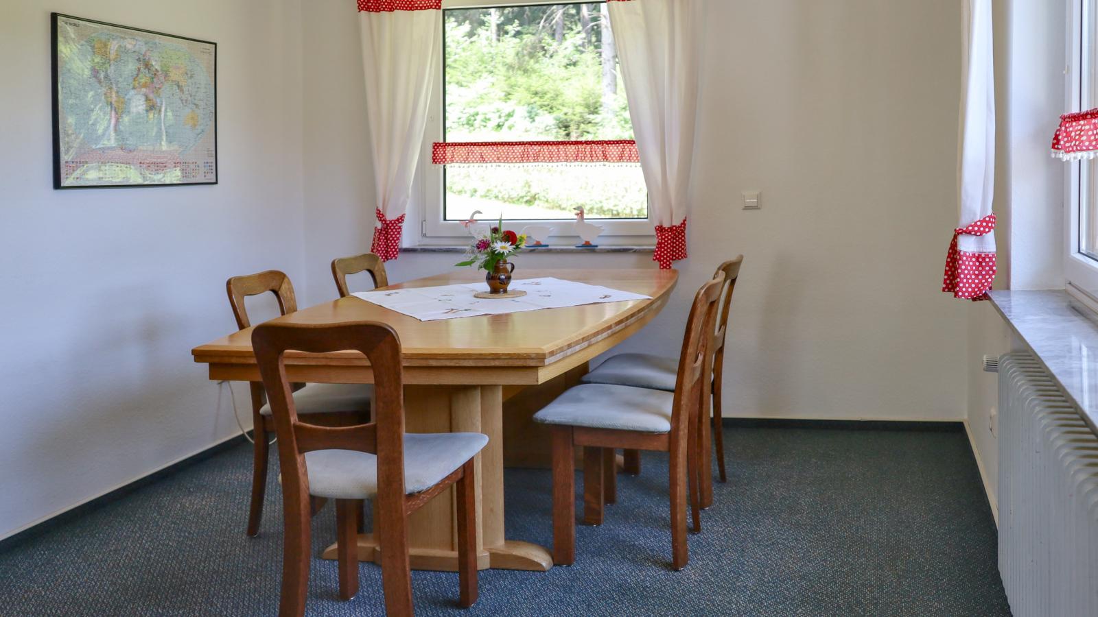 Am Wald-Esszimmer