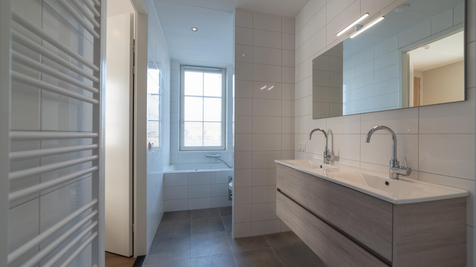 SeaLuxe Residence-Badkamer