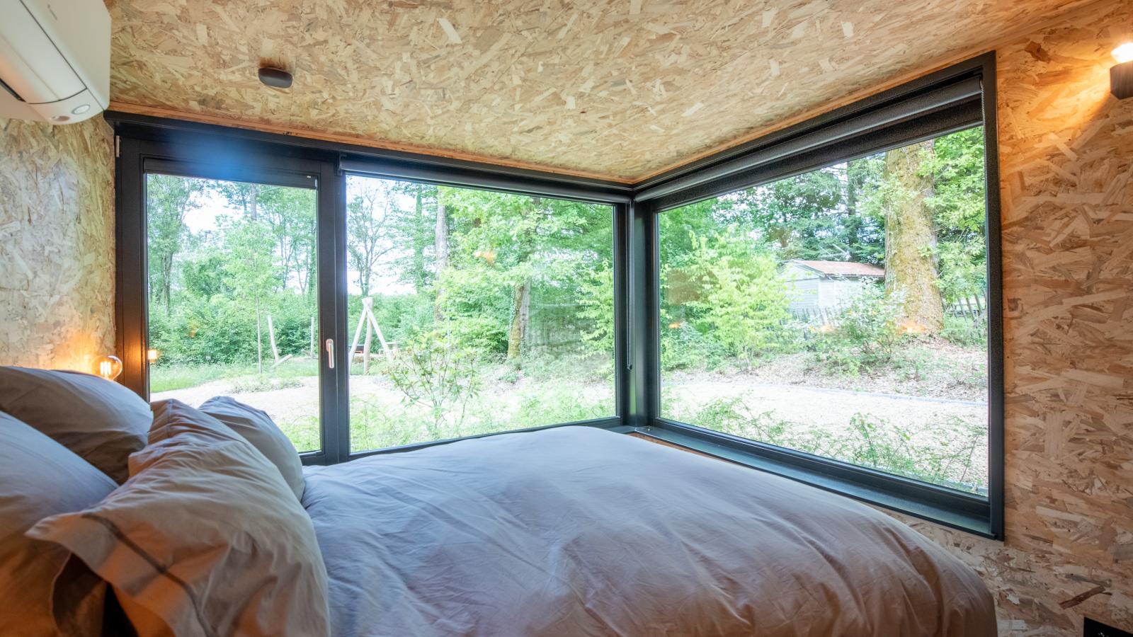 Me Voila 10-Bedroom