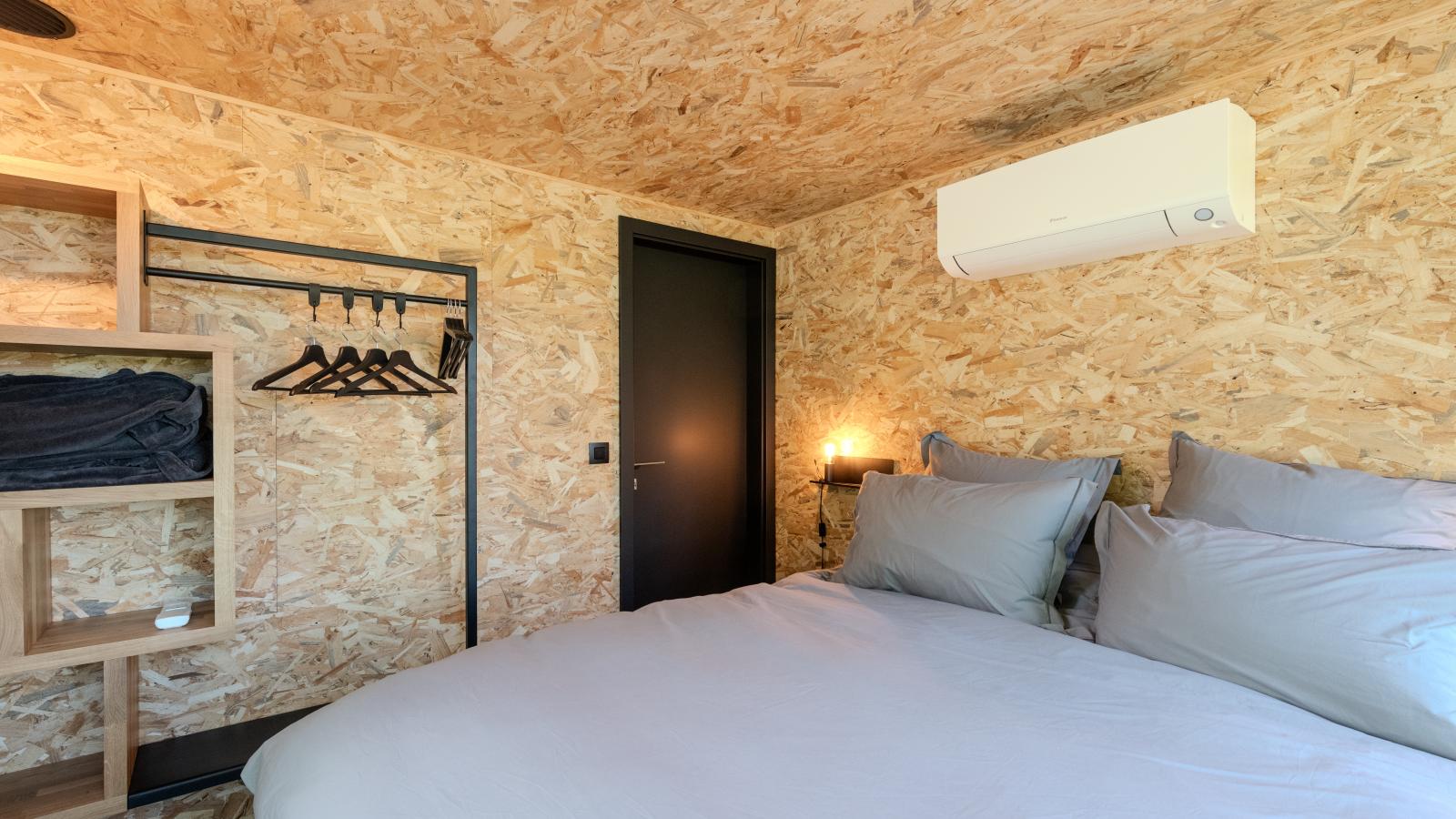 Me Voila 10-Bedroom