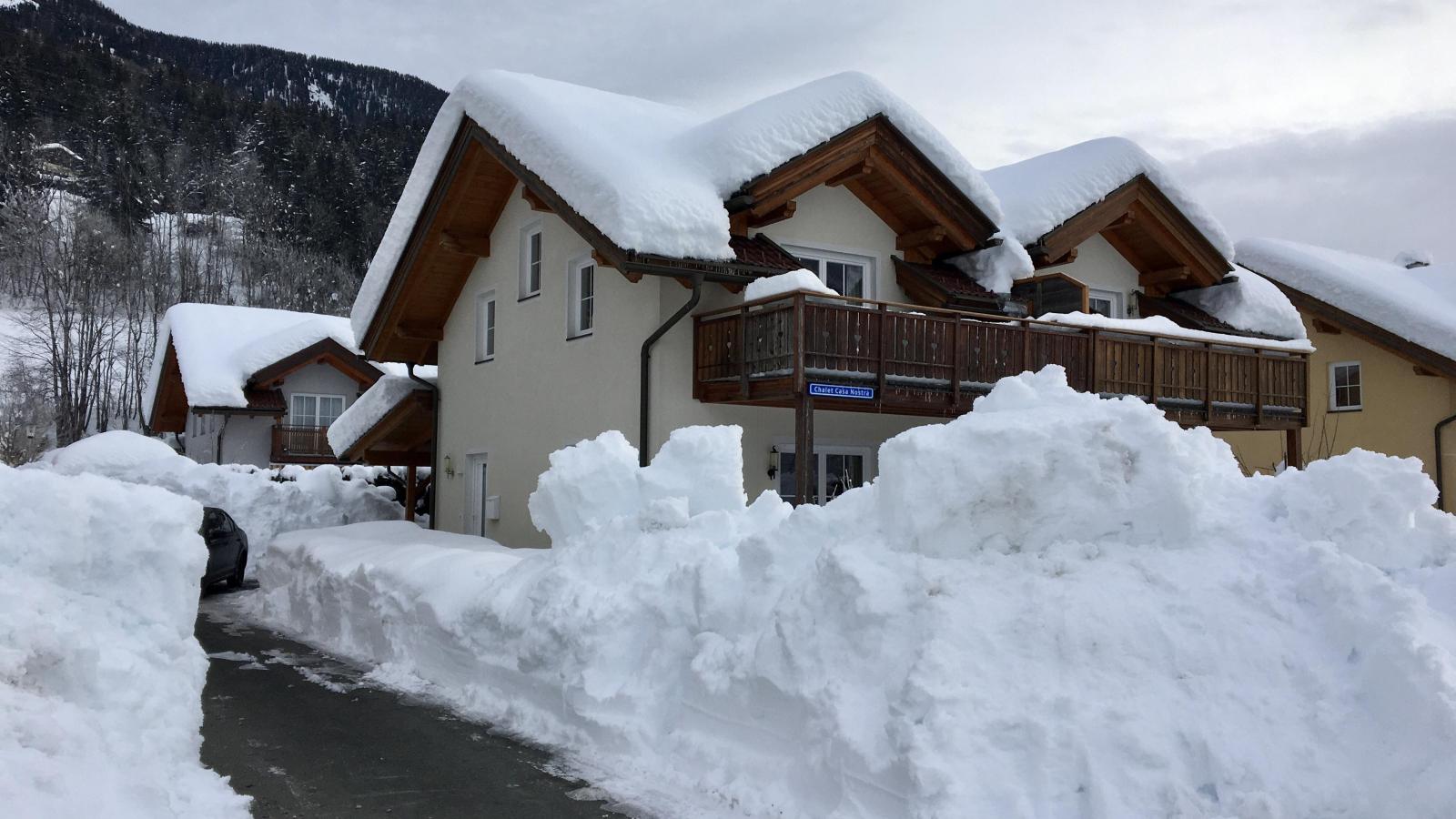 Casa Nostra-Exterior winter