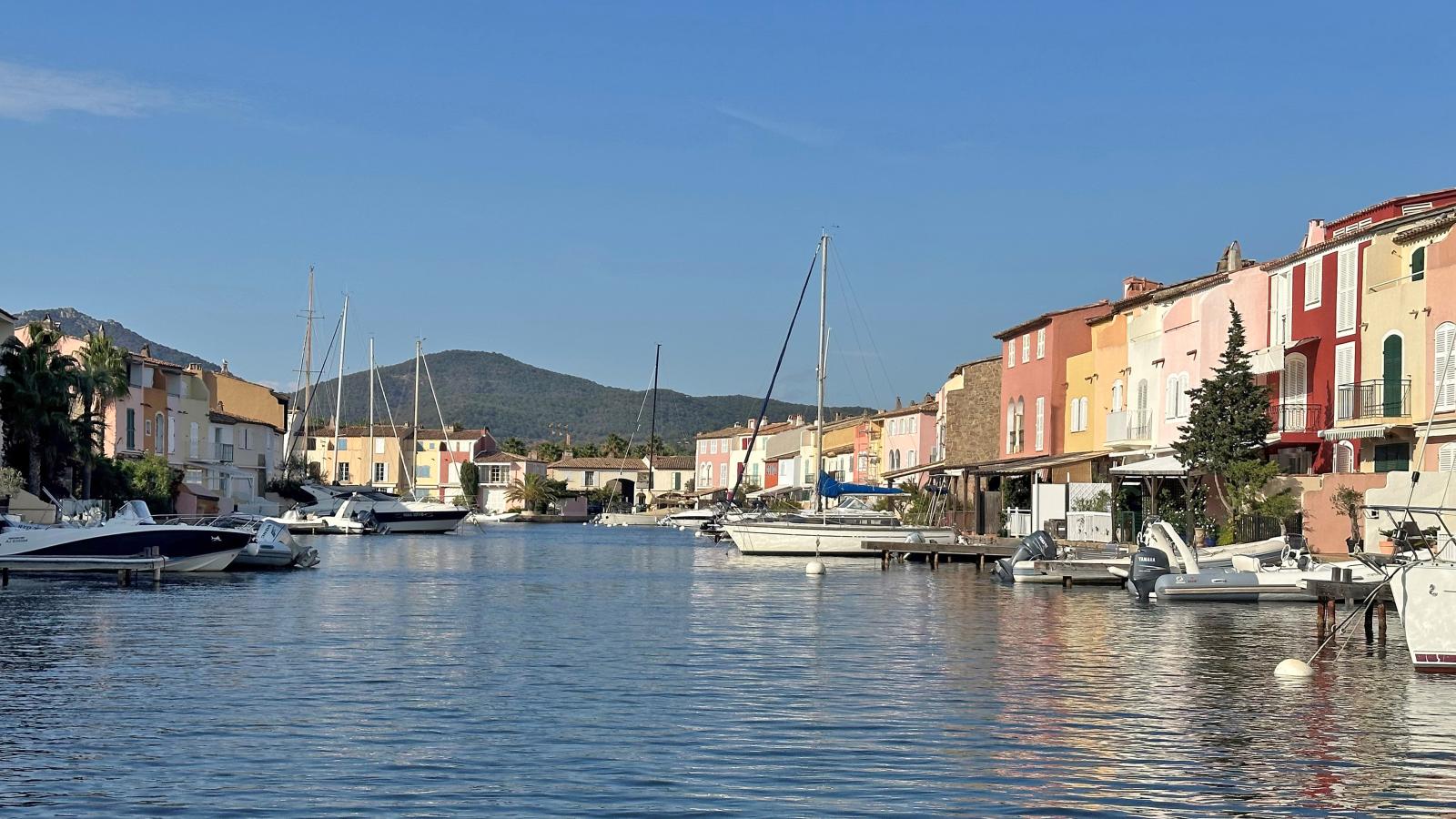 Maison Arlore-Areas within 1km in summer