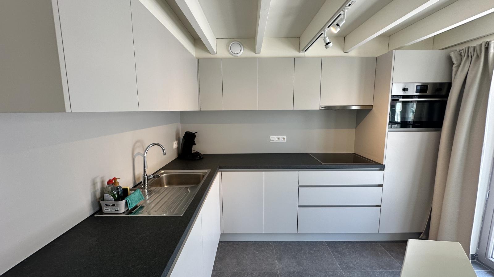 Westhinder II H28-Keuken