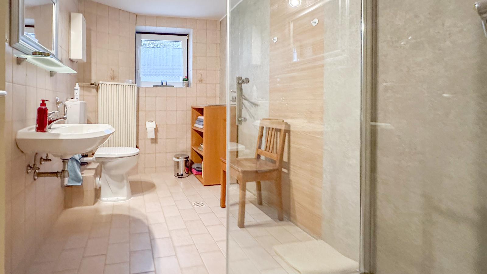 Trappen-Badkamer
