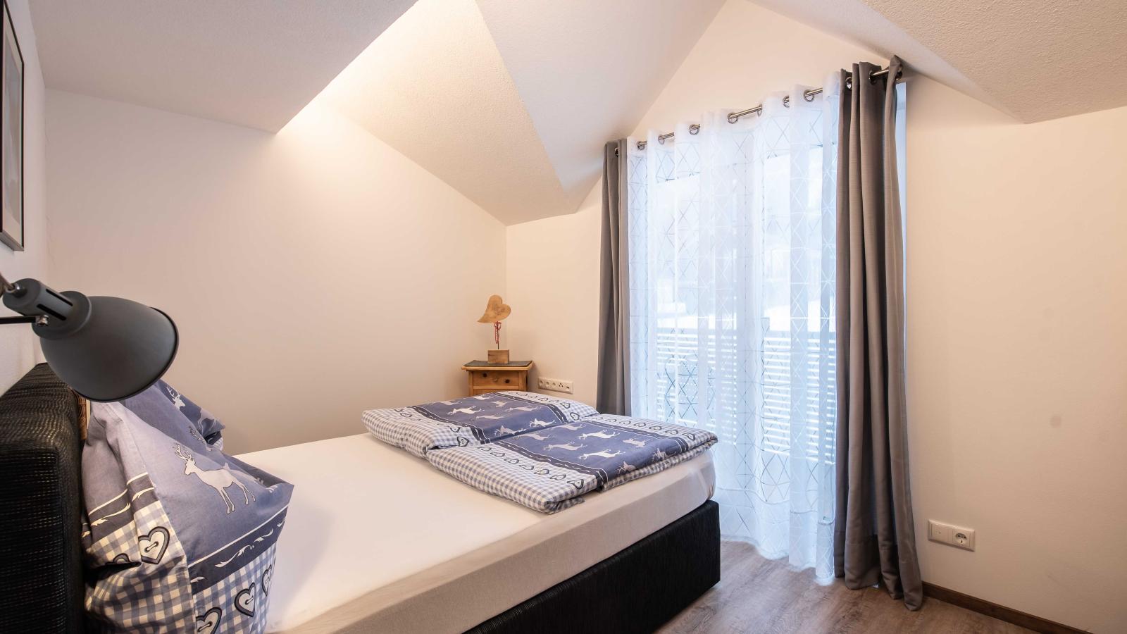 Trocker-Bedroom