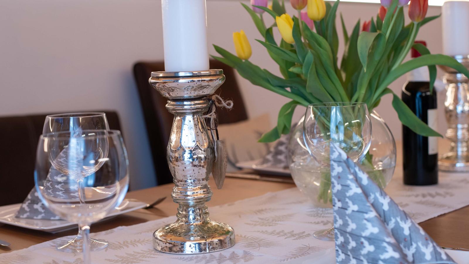 Trocker-Dining room