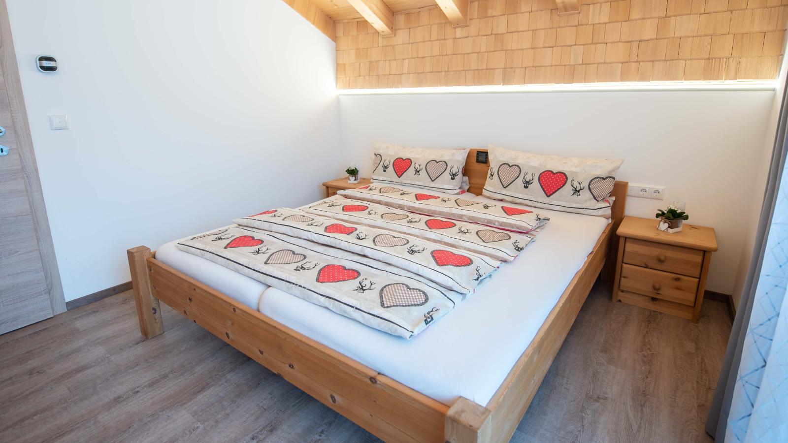 Trocker-Bedroom