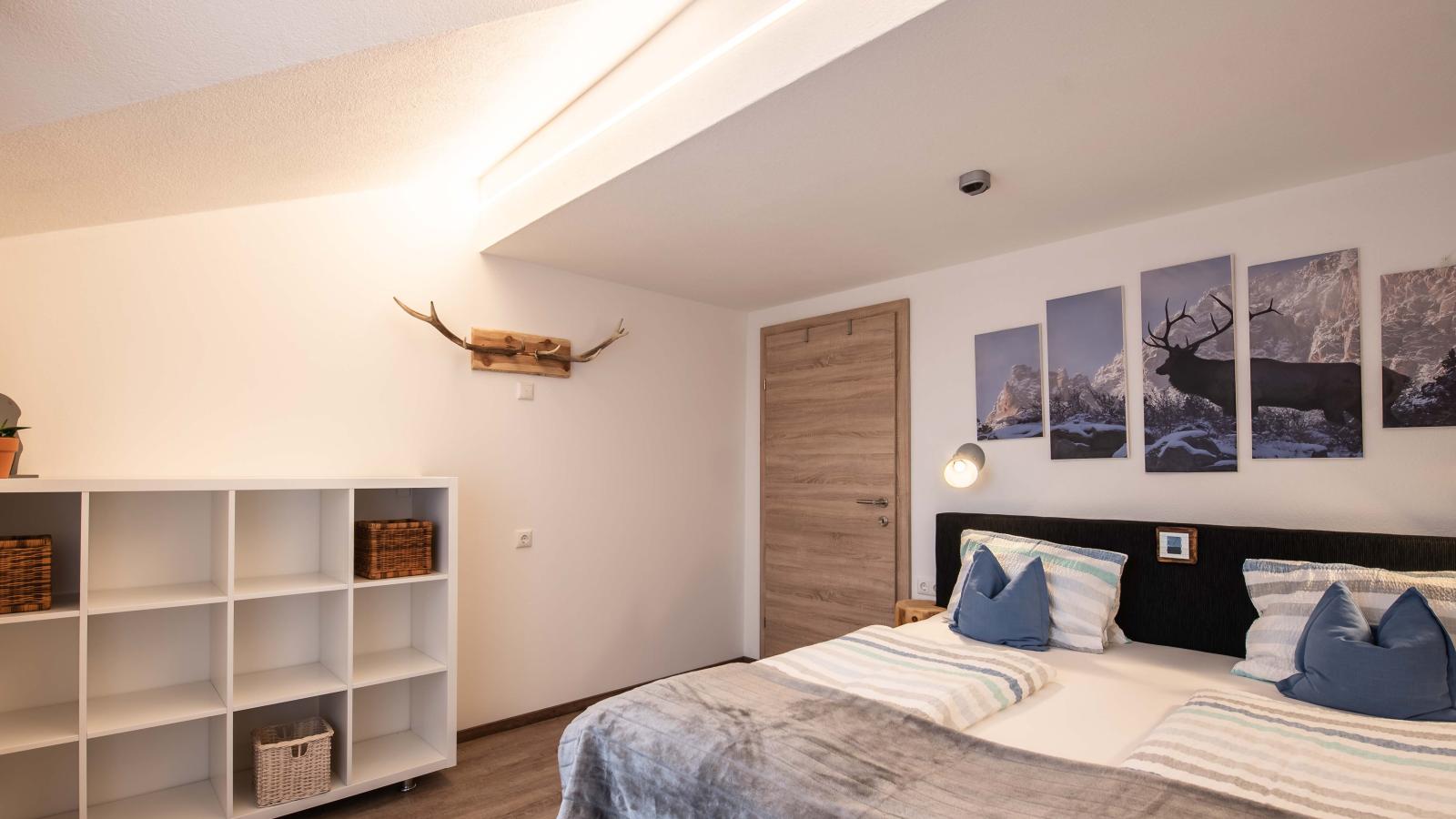 Trocker-Bedroom
