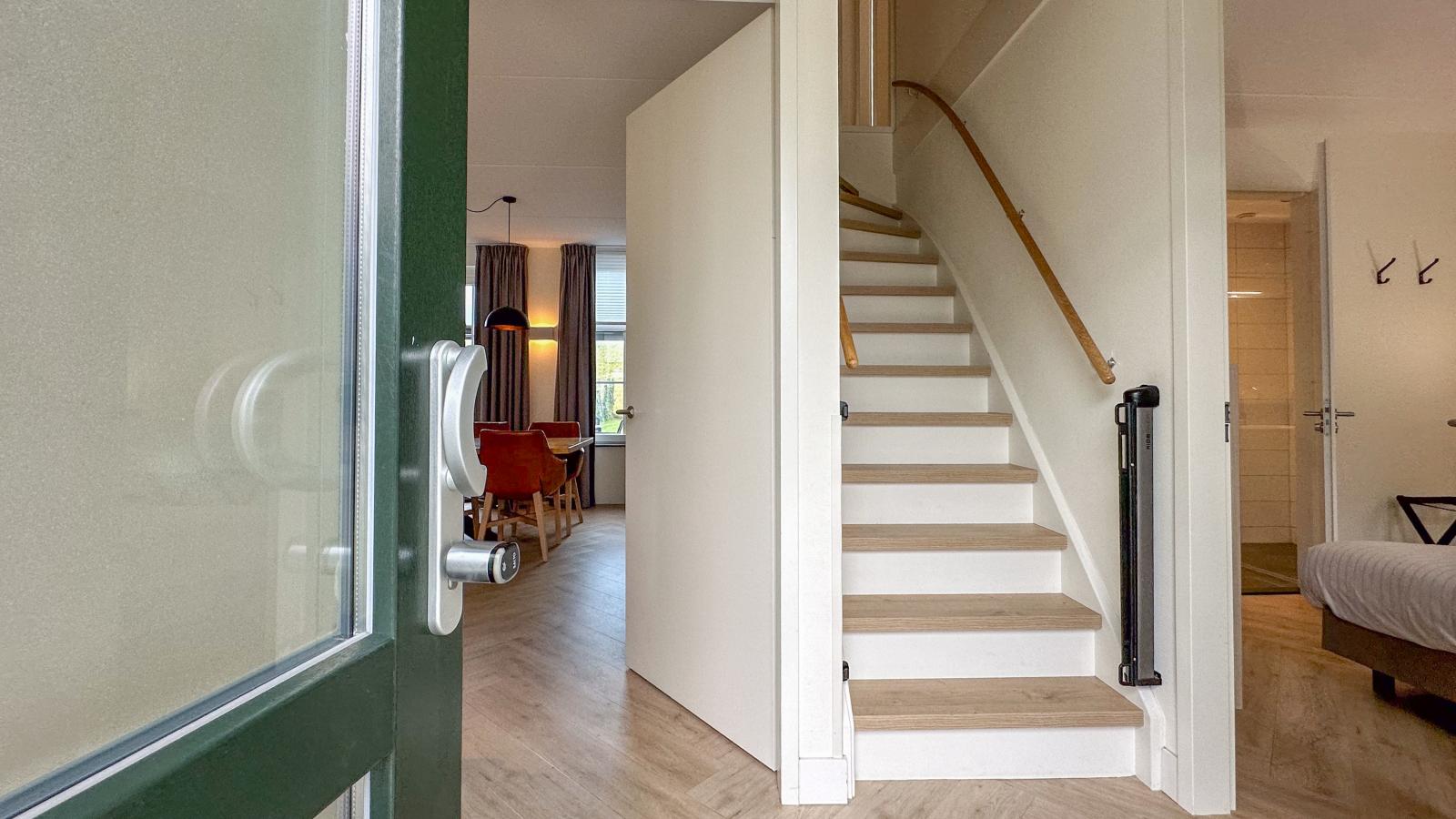 Happy Beach 48-Hal-ontvangst