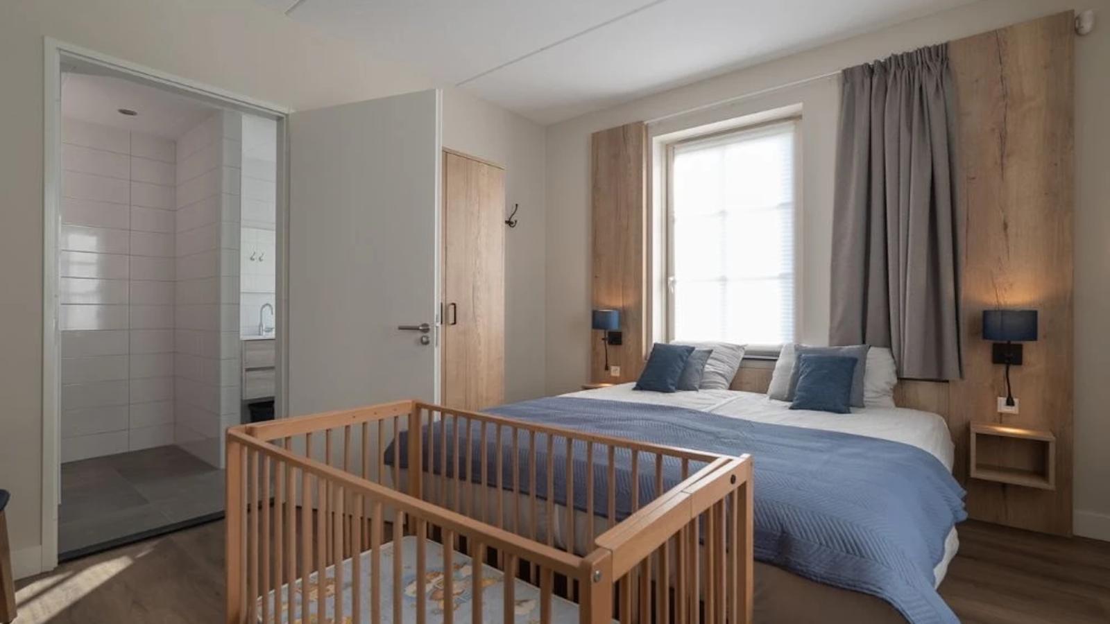 SeaLuxe Suite-Chambre