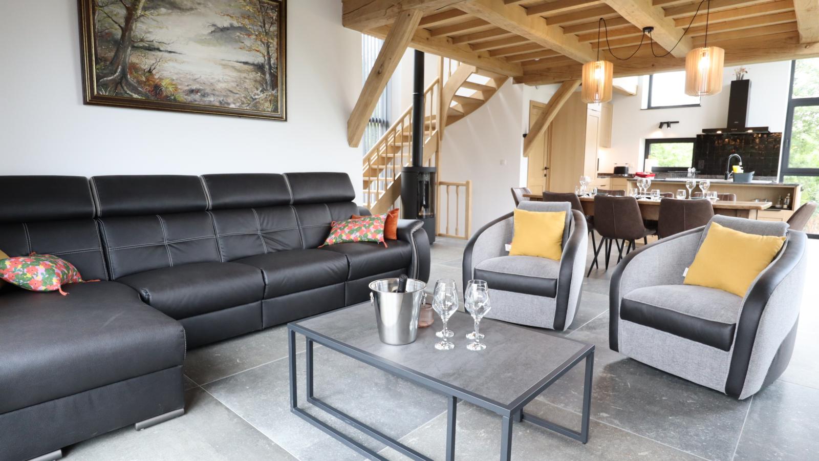 Le Pavillon-Woonkamer