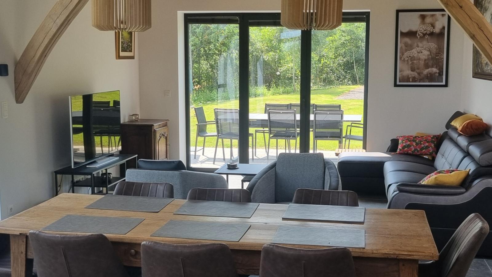 Le Pavillon-Dining room