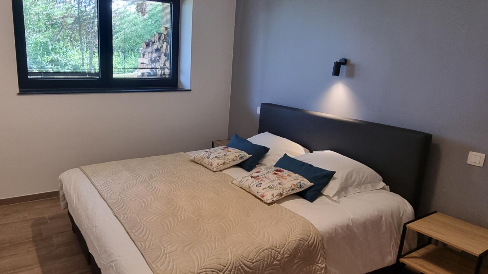 Le Pavillon-Bedroom
