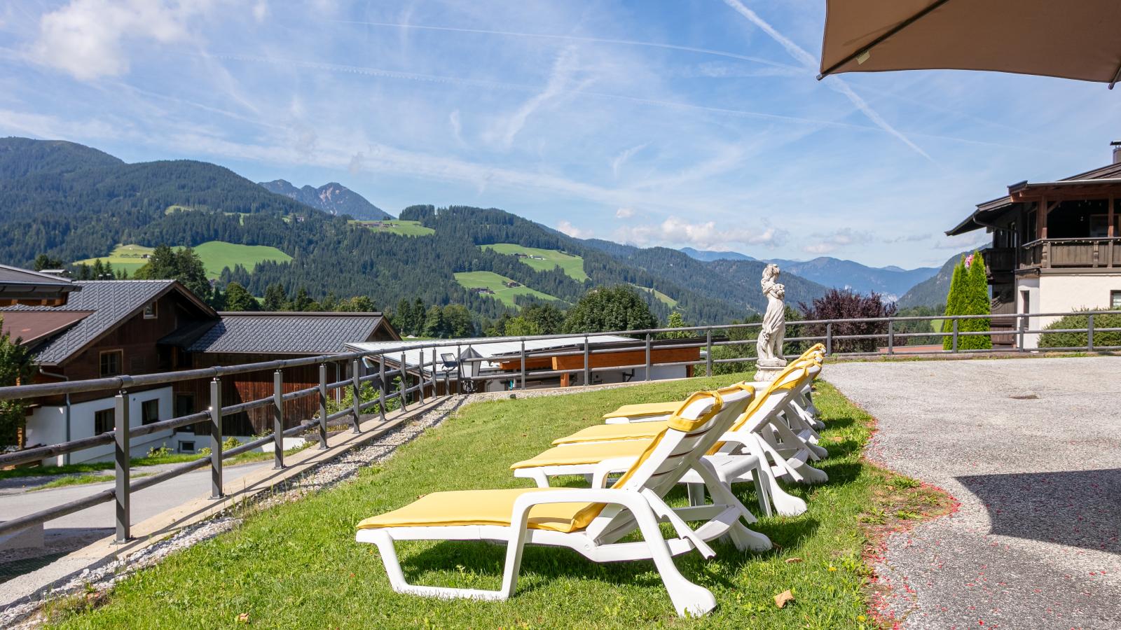 Landhaus Marchfeld Top 3-Tuinen zomer