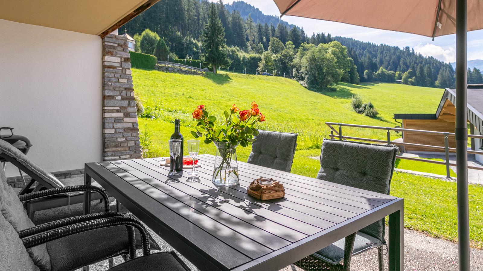 Landhaus Marchfeld Top 5-Terrace balcony