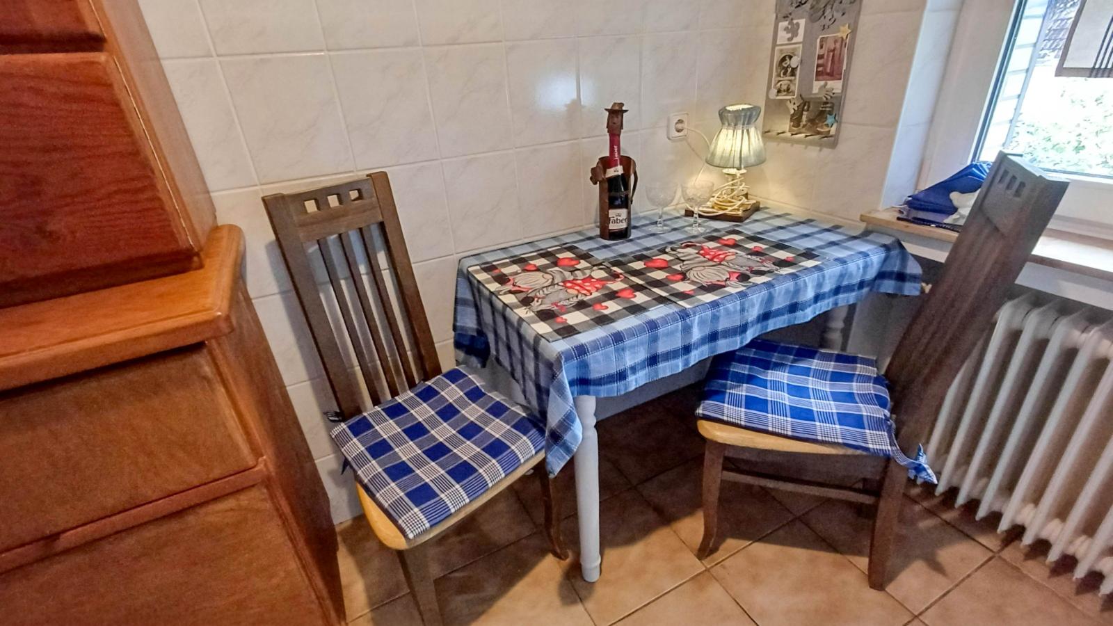 Cristina-Dining room